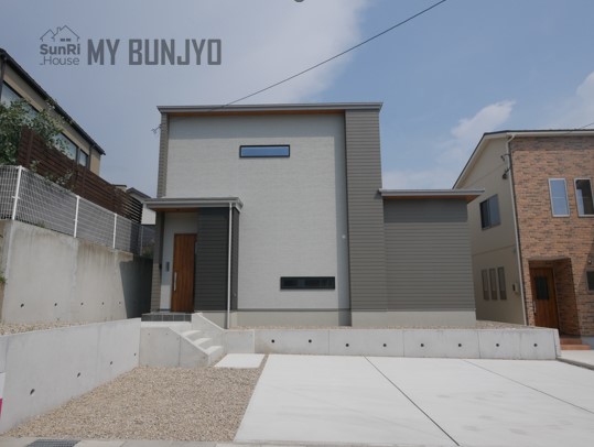 新築一戸建て