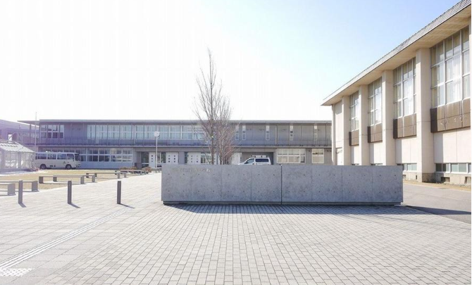 中学校